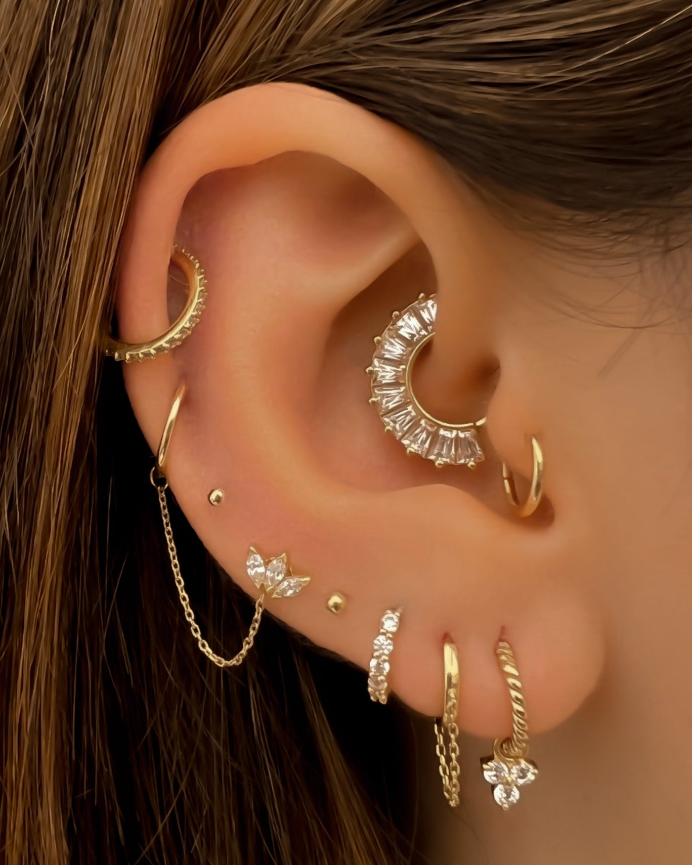 Yasmin - 18k Gold Baguette Daith Earring