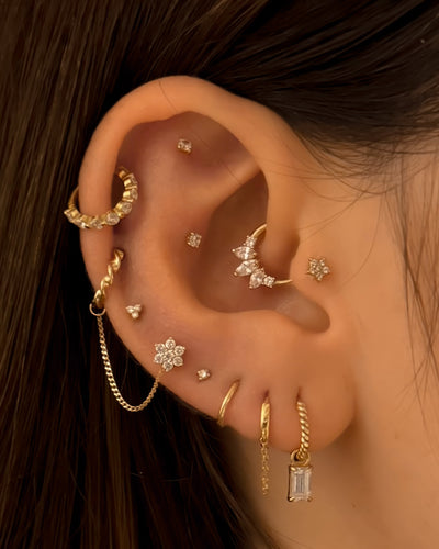 Lexi - 14k Gold Flower Flat Back Earring