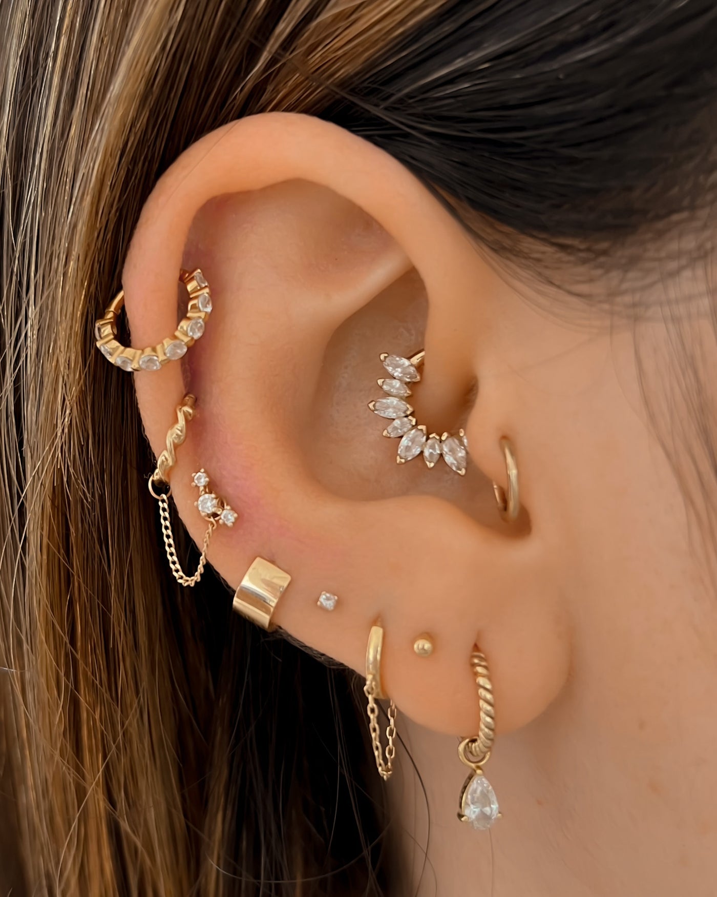 Rafaella - 14k Gold Shooting Stars Flat Back Earring