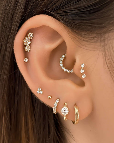 18k Gold Tiny Three Crystals Flat Back Earrings | Assolari